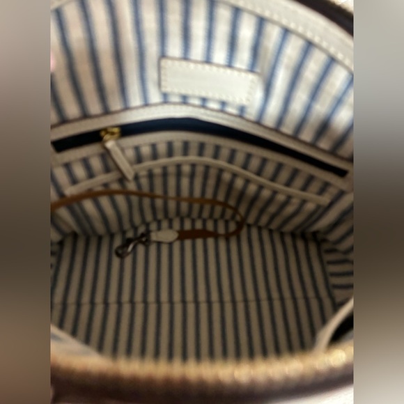 Dooney & Bourke EUC- Beacon Woven & Leather Satchel Beacon Tan and cream Handbag - Picture 13 of 16